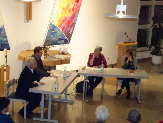 v. li. n. re.: Prof. Dr. Kerber, Dekan Dr. Krefft, Martina Harasim, Regionalbischöfin Bornowski