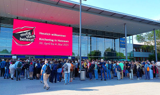 Kirchentag Hannover Eingang Messegelände