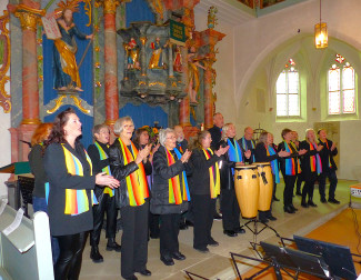 Gospelchor Rainbow aus Sondheim vor der Rhön